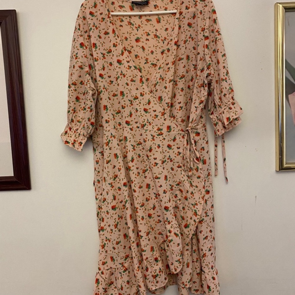 ASOS CURVE Wrap Dress - 18